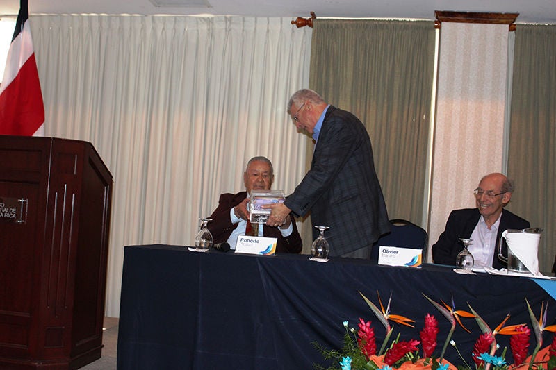 II Jornada Bienal de Investigación Económica - Roberto Picado Hidalgo