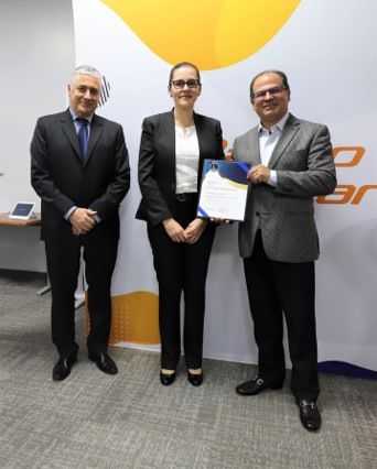 Entrega de certificación Programa ELE al Banco Popular y de Desarrollo Comunal